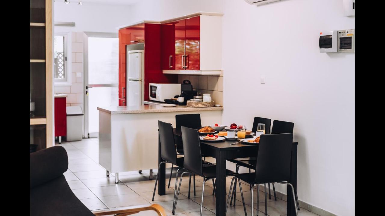 Minimal Townhouse Center Paphos Villa Eksteriør bilde